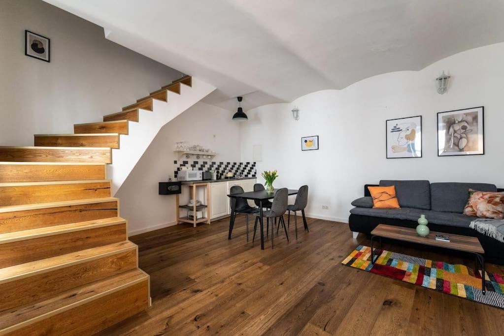 Neat 1Br Duplex By Metro And Center By Hm Apartment Vienna Exterior photo